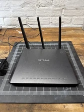 NETGEAR Nighthawk AC2300 R7000P Smart WiFi Router; Tested Working!