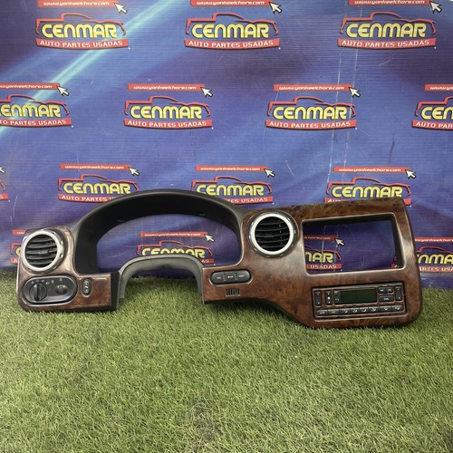 03-06 EXPEDITION RADIO DASH HEATER SORROUND TRIM BEZEL WOOD GRAIN 4L14 18C612 AA