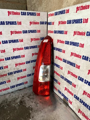 VOLVO V70 ESTATE 2006 UPPER PASSENGER SIDE TAIL LIGHT TAIL LAMP - Picture 1 of 5