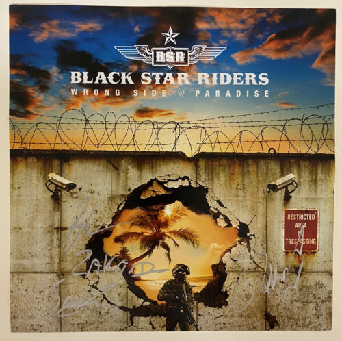 Black Star Riders   **HAND SIGNED**  12x12 photo  -  AUTOGRAPHED - Foto 1 di 1