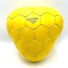 Kwikgoal Erratic Training Ball Agility Goalie Soccer Triangle EXCELLENT