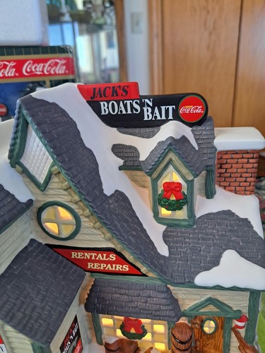 Coca-Cola Town Square Christmas Village Vintage Jack’s Boats’N Bait 1999 NIB - Picture 4 of 19