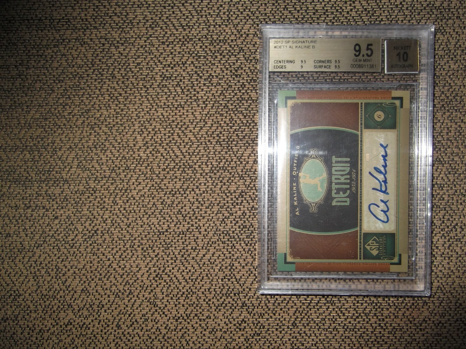 Picture 1 of 2