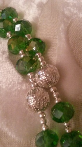 Beautiful green crystal Holy Trinity hand made rosary beads gift bag Unique - Picture 6 of 11