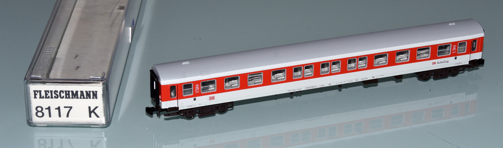 Bild 1 von 2