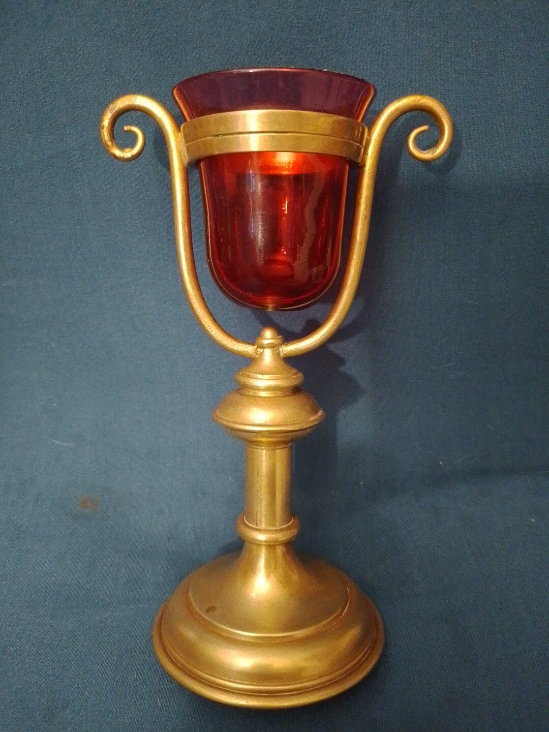 Picture 1 of 8