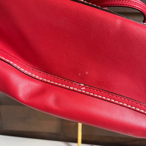 Bolso de mano Coach Poppy Hallie de cuero rojo costuras en contraste 22424 - Imagen 9 de 20