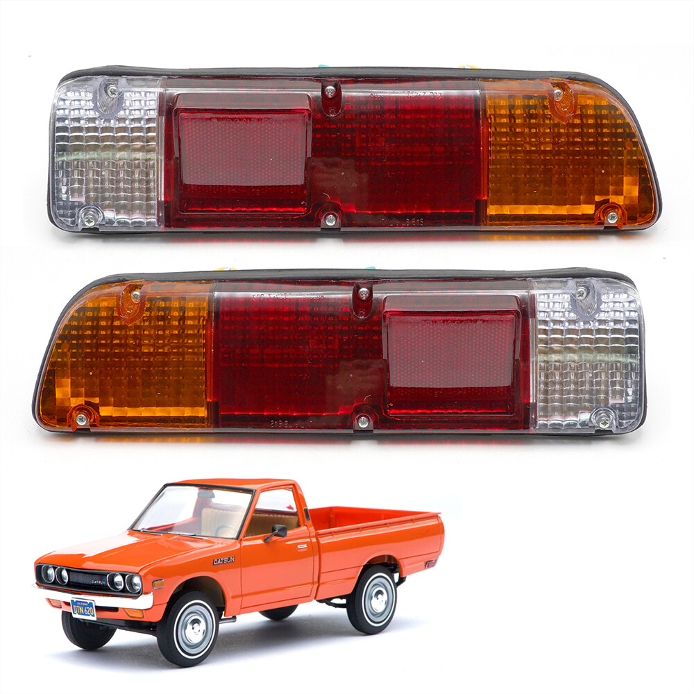 ダットサン620 テールランプ左　DATSUN　ダットラ Pair Tail Lamps Lights Bulbs For Datsun Nissan 620 1600 UTE Pick