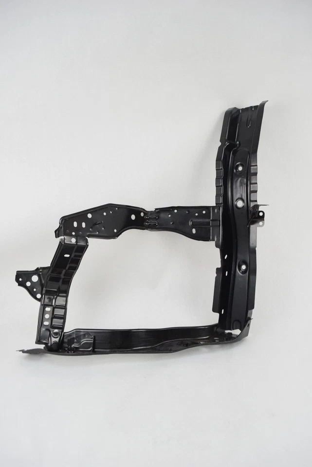 Panel de soporte lateral izquierdo soporte radiador Lexus 532030E110 para RX450h 2016-2022 Foto 3 de 4