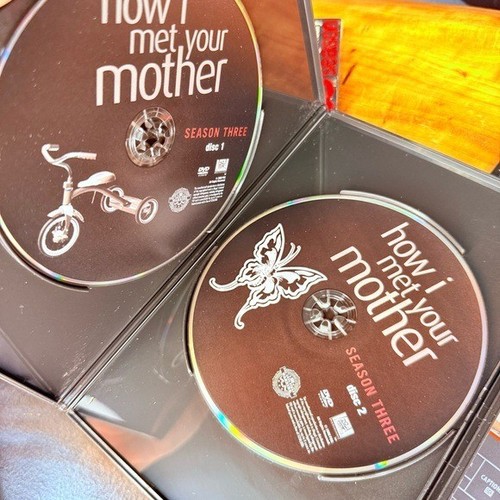 How I Met Your Mother Season one two and three set tv series movie show y2k - Picture 13 of 14