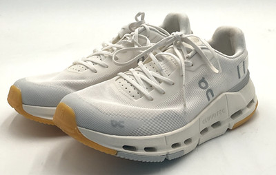 On Cloudnova Form 2 Women's Size 6.5 Running Shoes
