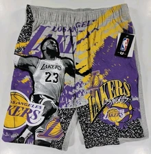 Mens UNK Los Angeles Lakers LeBron James #23 Basketball Shorts NWT Medium