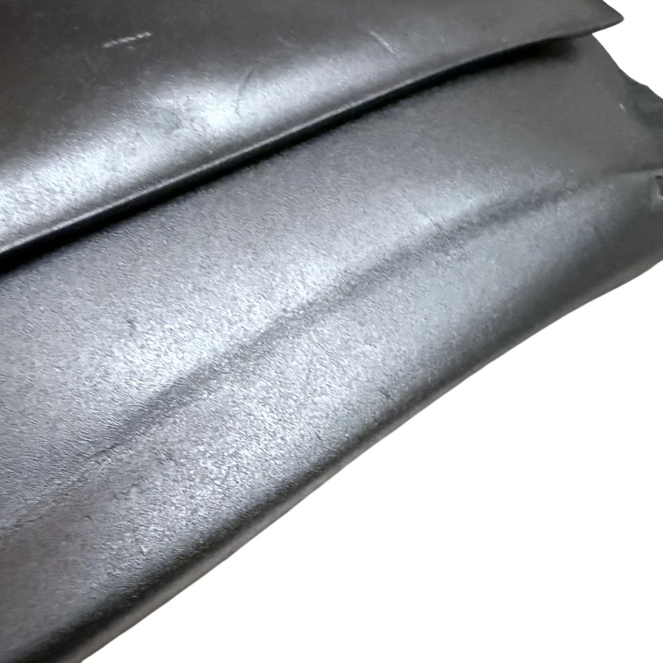 Bolso Bandolera Francesco Biasia Para Mujer Negro Solapa Cuero Brillante Hecho en Italia Cartera Foto 3 de 4