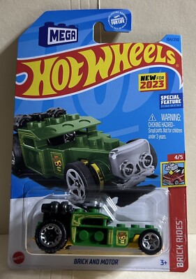 Hot Wheels Brick & Motor 1:64 Die-Cast Car - Green, Long Card (4/5) - View #3