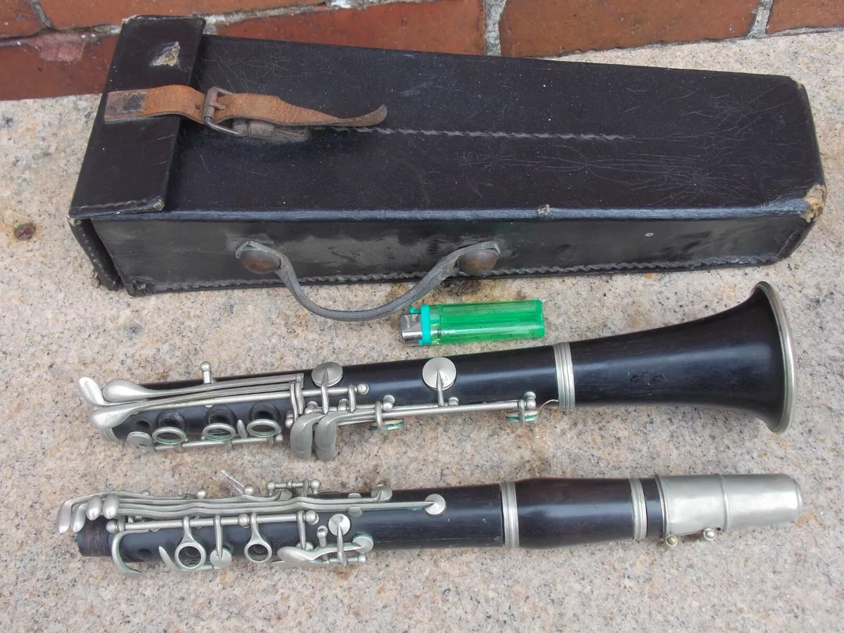 Antique clarinet on sale
