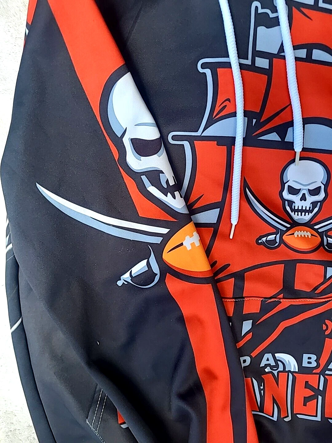 Tampa Bay Buccaneers All Over Print 3D Hoodie Size Small