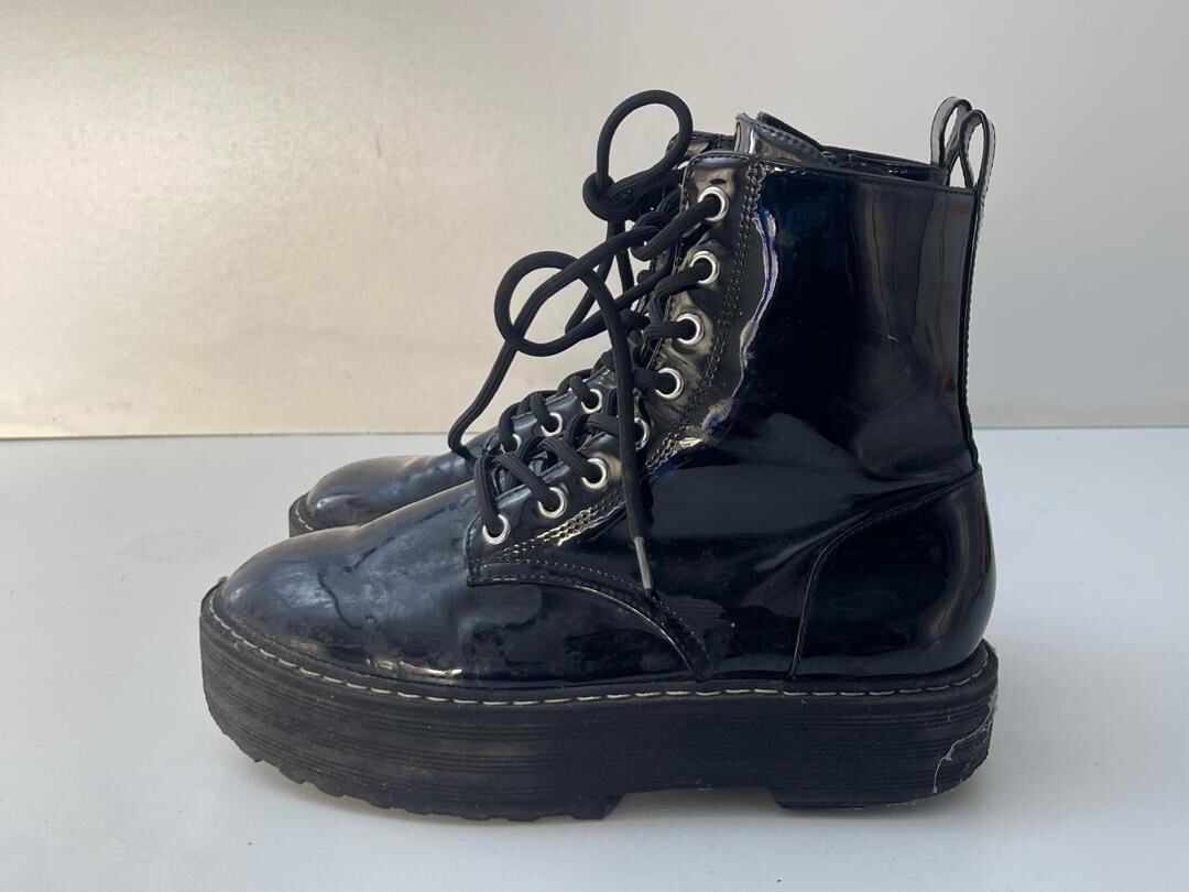 Divided H&M Ladies Black Patent Lace Up/Side Zip Platform Boots UK