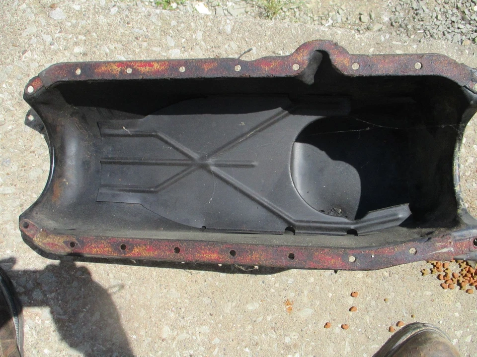 Масляный поддон 88-98 Chevrolet K1500 4 кварты Camaro Caprice - Изображение 2 из 3