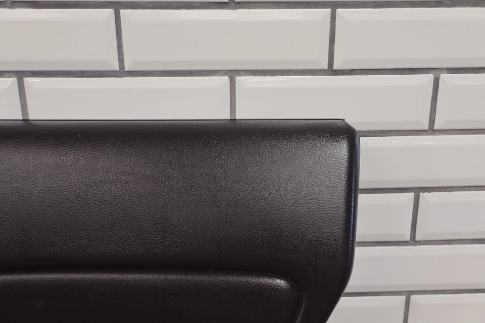 Panel de moldura interior de puerta para pasajero derecho Plymouth Chrysler Prowler 1997-2002 Foto 4 de 4