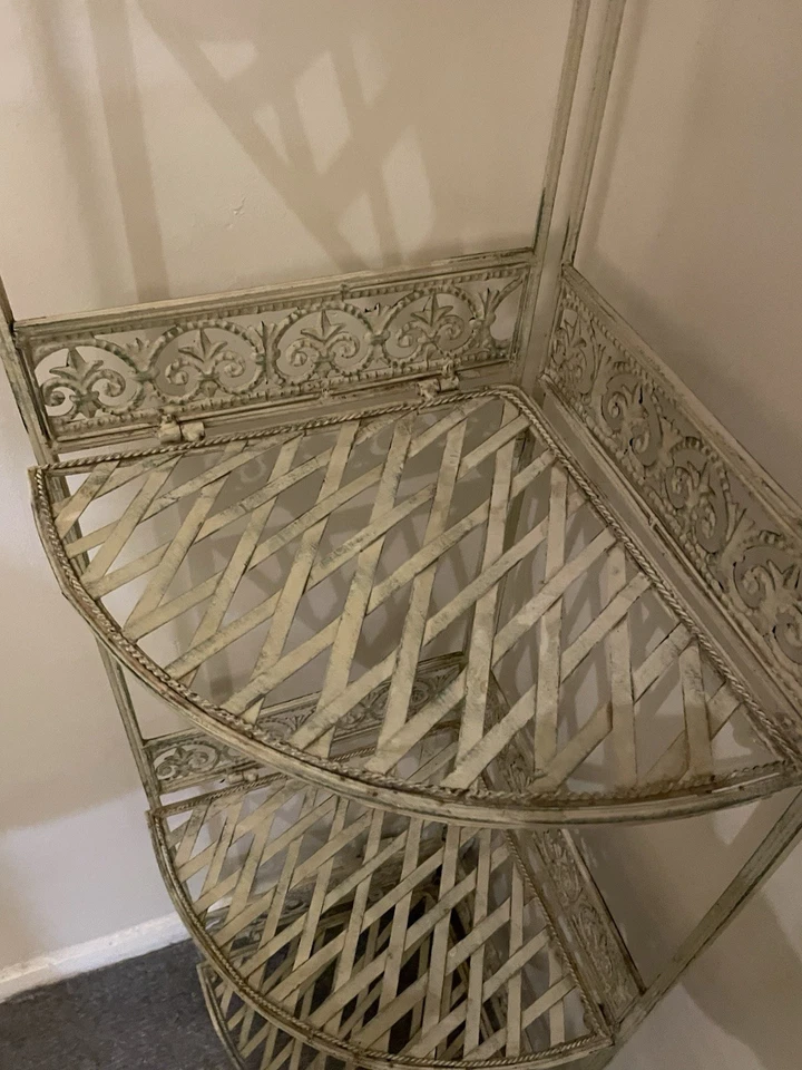 Wrought Iron Plant Stand Corner Shelf 4 Tier Vintage  - Image 4 of 4