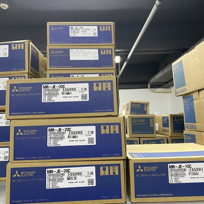 #ad 1PC New MR JE 20C Servo Drive MRJE20C In Box Exepdited Shipping #as EUR 473.16