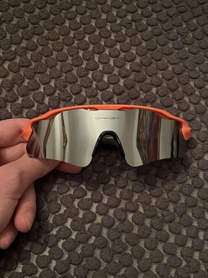 NEU Oakley Radar EV Path schwarz/pink PRIZM Sonnenbrille