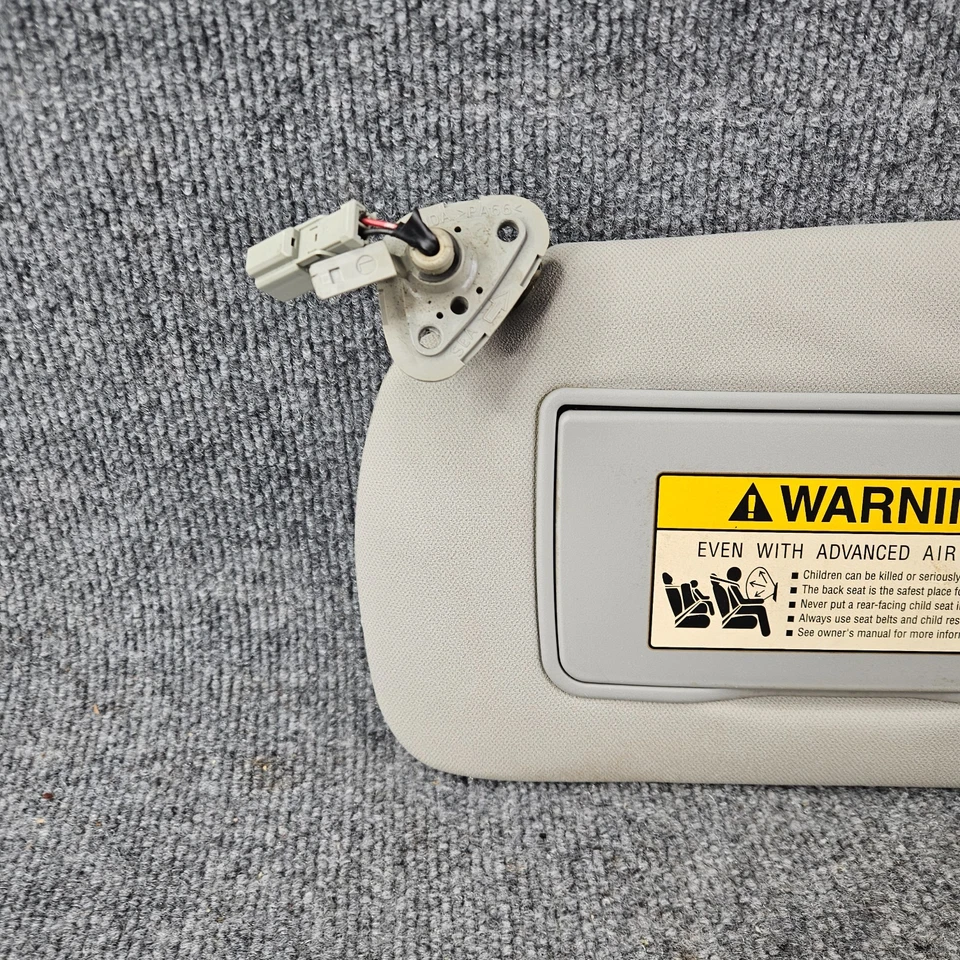 2004-2008 Acura TSX Driver Left Side Sun Visor Sunvisor Shade Grey Gray OEM USED - Image 2 of 4