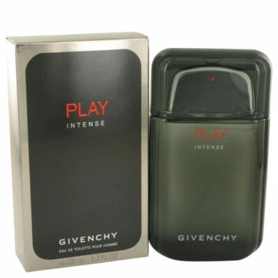 Preços baixos em Givenchy Play Intense Eau de Toilette Masculino