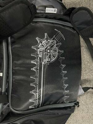 Sac à dos OGIO Mach 1 noir - Sportswear sur La Bécanerie Sac à dos OGIO Mach 1 noir - Sportswear sur La Bécanerie