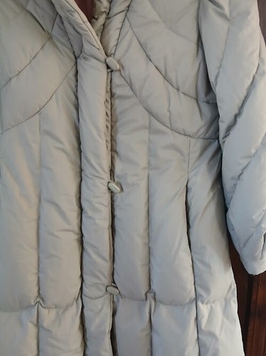 Vintage J Gallery Down Puffer Trench Coat, Size M, Beige w Pink/Rose Lining - Picture 3 of 9