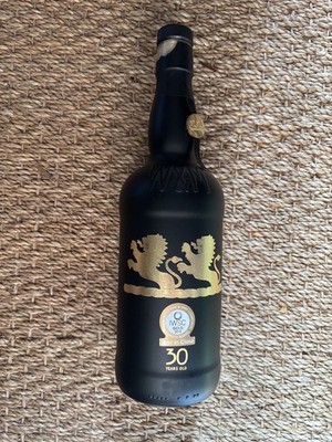 Whyte & Mackay 30yr Old W&M Rare Whisky Bottle