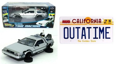 124 Auto + originalgetreue Nachbildung des Outatime Nummernschildes der Delo...