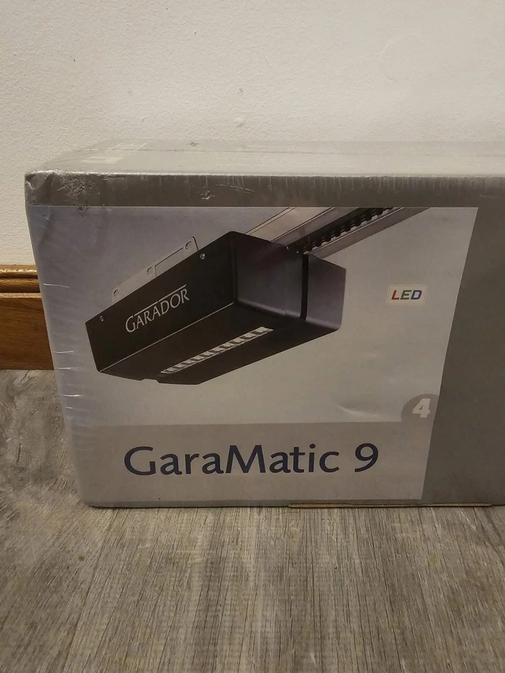 Garador GaraMatic 9  Garage Door Operator (Head Only) £200 ONO - Image 2 of 3