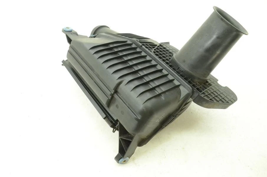 Conjunto de filtro de caja de filtro de filtro de aire Porsche Boxster 996 1998-2004 2,7 L 99611002111  Foto 2 de 4