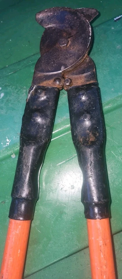 Klein Tools ~ Cortadores de cable estándar de 25" hasta 1-3/8" 63041, hechos en EE. UU.🇺🇸 Foto 2 de 3