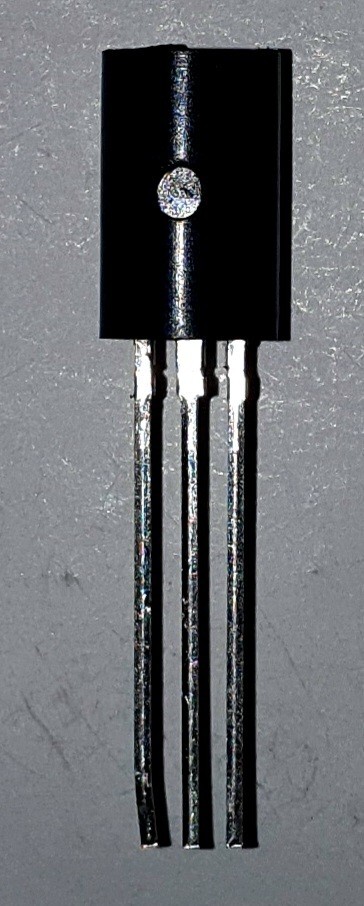 2SD400 - 2SD 400 - D400 E133 TRANSISTOR SI-N 25V 1A 0,9W | eBay