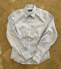 Womens Van Heusen LS Button Up Cotton Shirt Blue Size 4-6 Small No Iron