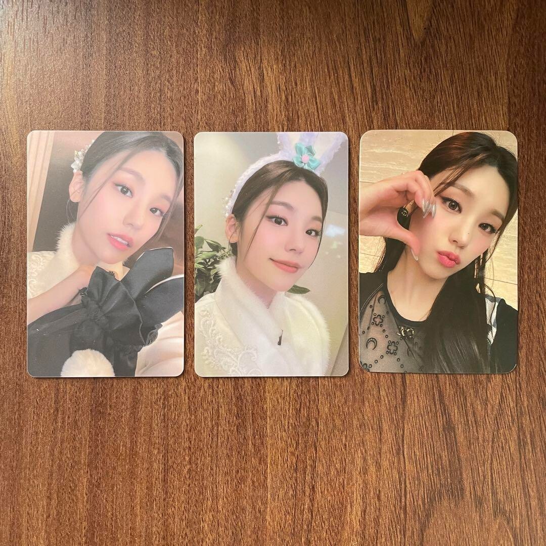 ITZY cheshire YEJI soundwave lucky draw hanbok korean dress ITZY cheshire YEJI soundwave lucky draw hanbok korean dress