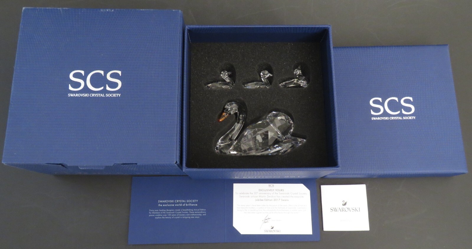 2017 Swarovski Swan Family SCS Jubilee Crystal 5233542 3 Babies w Box