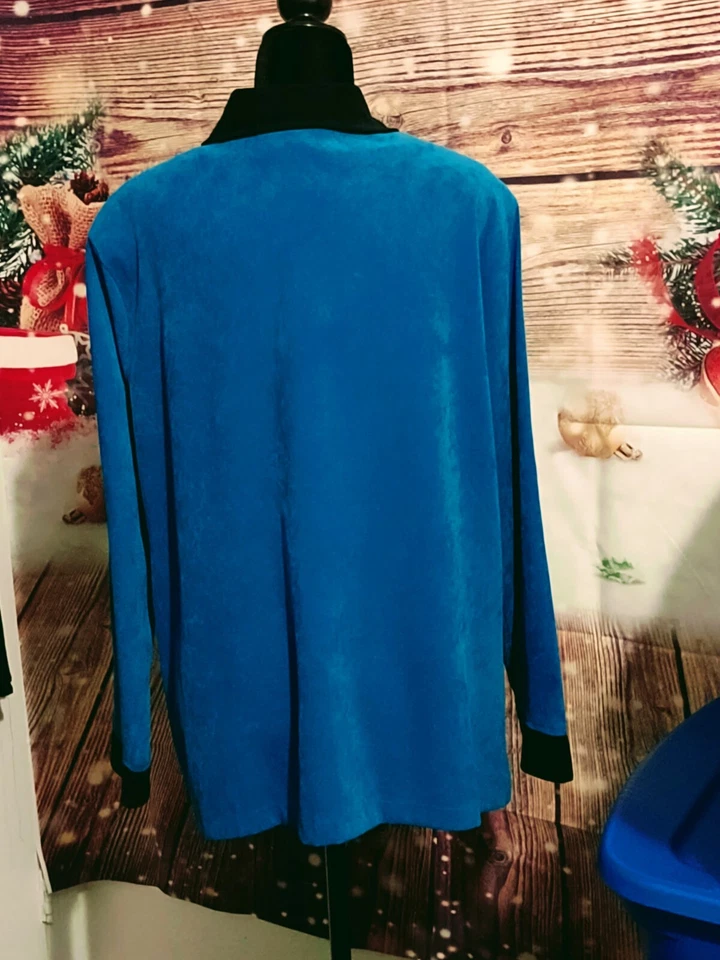 CHAQUETA WESTERN Y2K TURQUESA Y NEGRA DE GAMUZA VEGANA CON CREMALLERA Foto 3 de 4