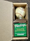 Hank Aaron Signed Baseball in display case LTD Edition W/Hologram & COA New! NIB