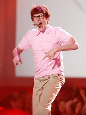 Weird Al Yankovic performs White & Nerdy at VH1 Big in 06 Show at - Old Photo 21