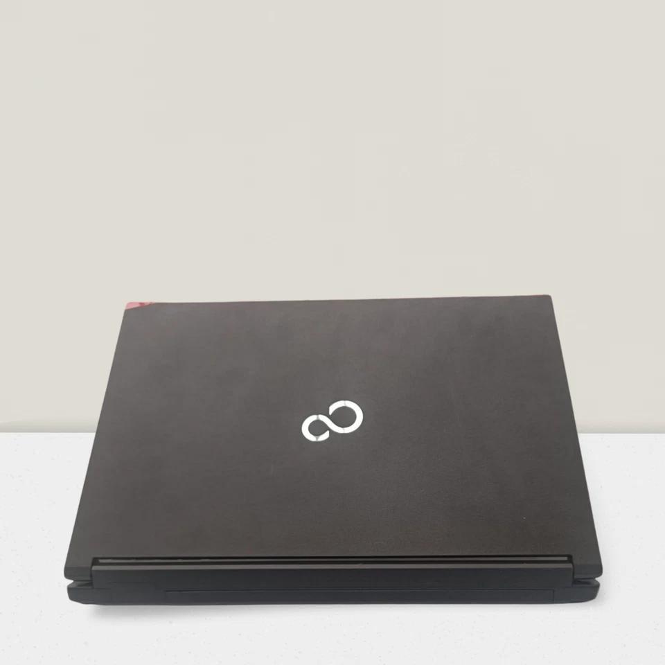 Fujitsu Lifebook E554 Notebook Laptop i3 8GB RAM 256GB SSD 15.6 FHD - Bild 2 von 4