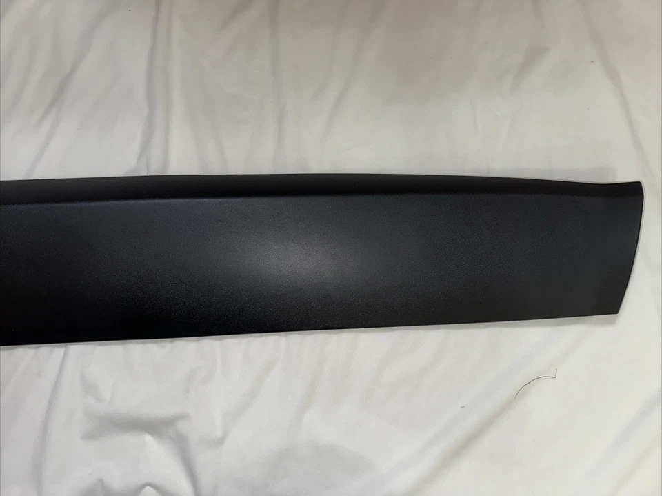 15-21 JEEP RENEGADE 前门身体侧成型原始设备制造商拖把 5VX84LXHAA 全新 — 第 3/4 张图片