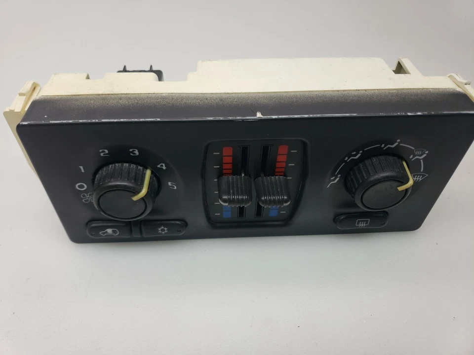 03-06 SILVERADO SIERRA YUKON TAHOE Escalade пригородный кондиционер климат-контроль - Изображение 3 из 4