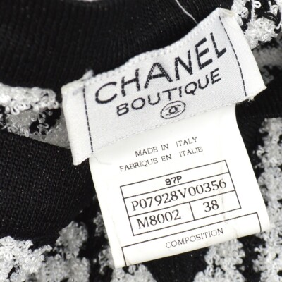 Chanel 97P #38 Tweed Short Sleeve Ensemble Cardigan Top Black