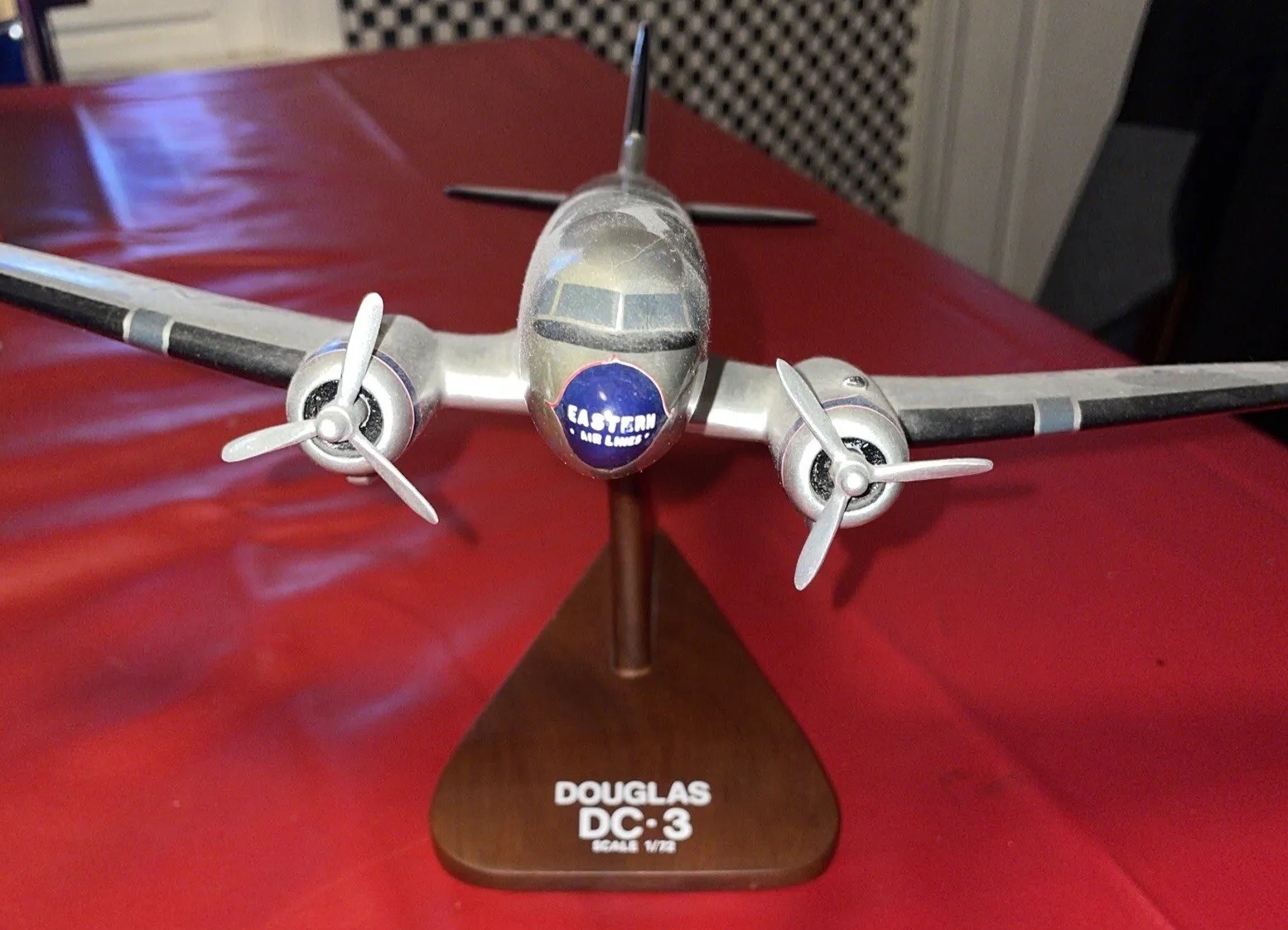 Daron Executive Series Douglas DC3 Eastern Airlines 172 Scale eBay