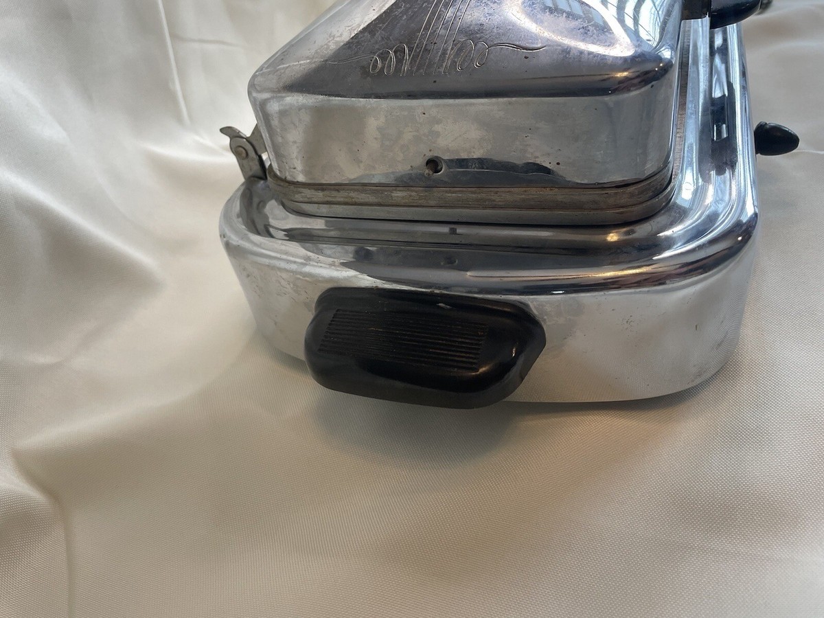 Vintage Kenmore Sears WAFFLE MAKER Model 6307.6618 RARE Tested