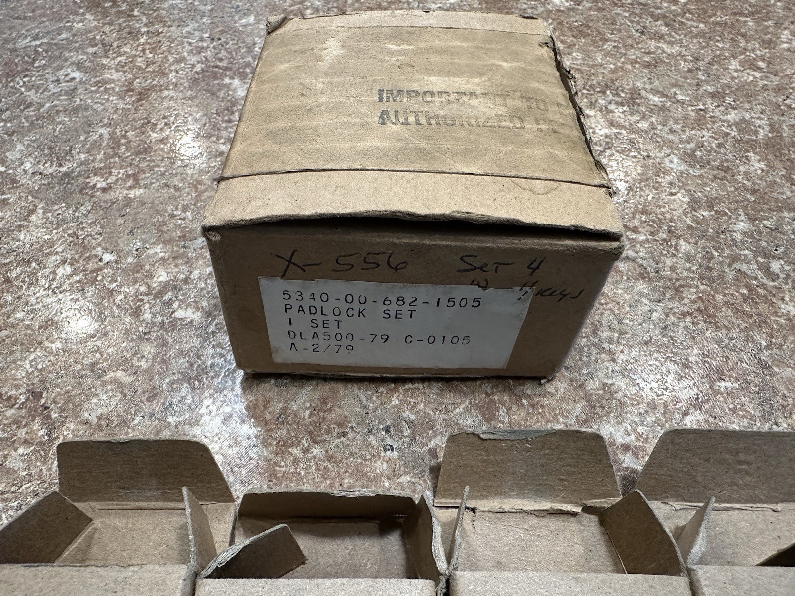 Rare NIB Lot Of 4 Keyed Waterbury Pad Locks Military Issued Solid Brass W/Chains