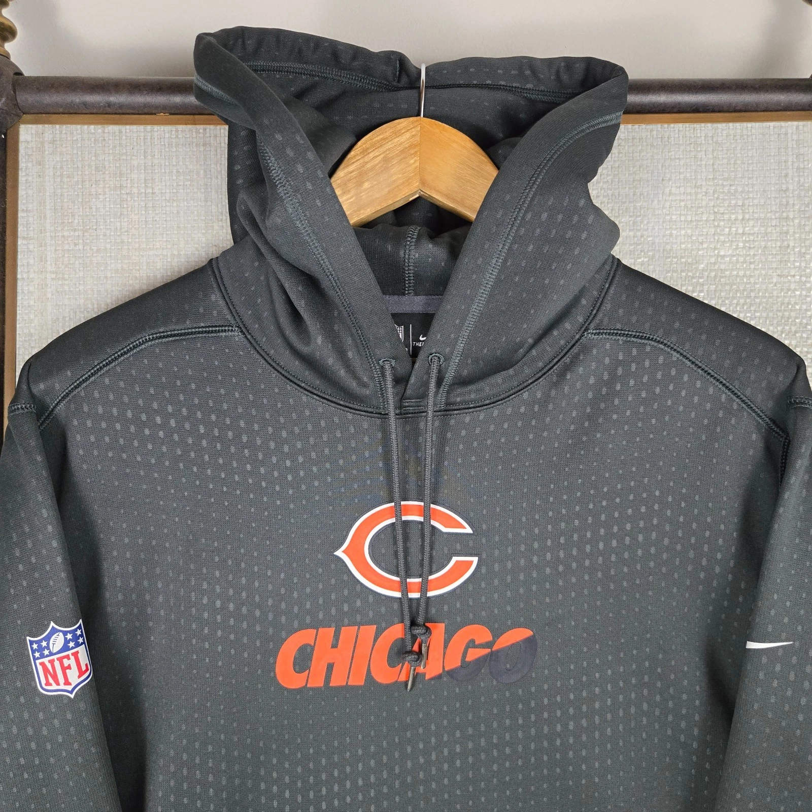 NIKE ON FIELD x CHICAGO BEARS Mens Large Hoodie Therma Fit Sweatshirt Gray Hood
